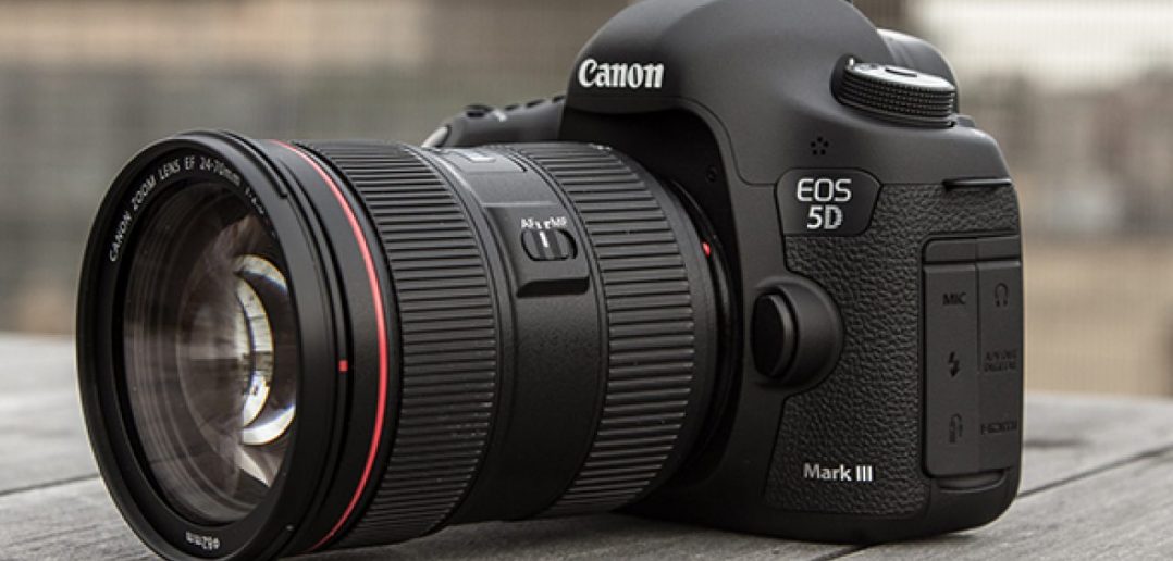 سعر ومواصفات كاميرا كانون EOS 5D Mark IV DSLR 1